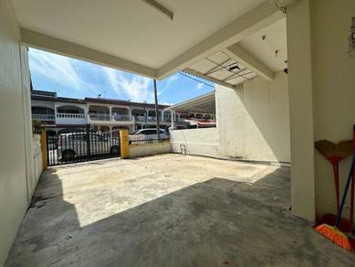 2-storey Terraced House For Sale in Bachang,MLK
