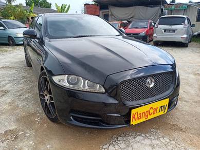 Jaguar XJL L in Klang, SGR