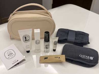 Diptyque Qatar business class amenity kit pouch
