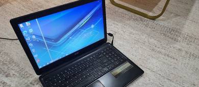 Laptop Acer Aspire E1-522 untuk di jual