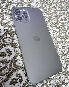 iPhone 12 Pro Max masih padu