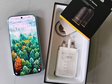 VIVO iQOO 15R (Snapdragon 8 Gen 5)