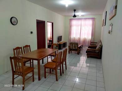 Apartment For Rent in Angkasa Apartment