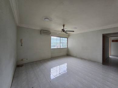 Apartment For Sale in Taman Pekaka Block 31