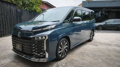 2022 Toyota Voxy S-Z