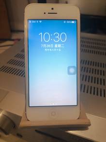 iPhone 5 
