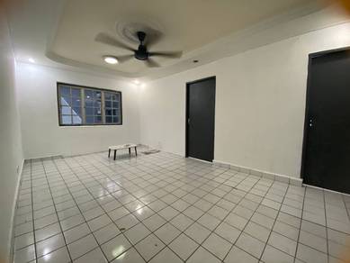 Flat For Sale in Gugusan Dahlia