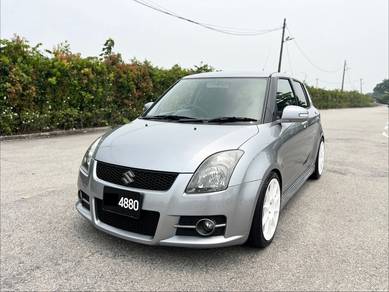 Suzuki Swift GLX in Batu Pahat, JHR