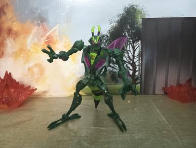 Transformers Animated Deluxe Class Waspinator