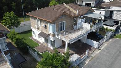 Semi-Detached House For Sale in Puchong,SGR