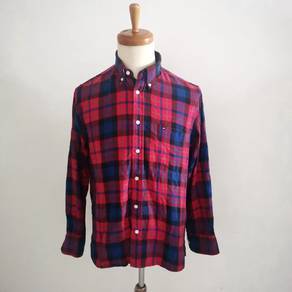 Tommy Hilfiger Plaid Button Down Shirt