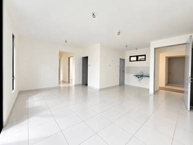 Condominium For Rent in The Terraces Condominium