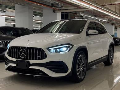 Mercedes Benz GLA35 35 AMG 4 MATIC in Kota Damansara, SGR