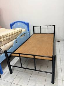 katil single besi alas plywood