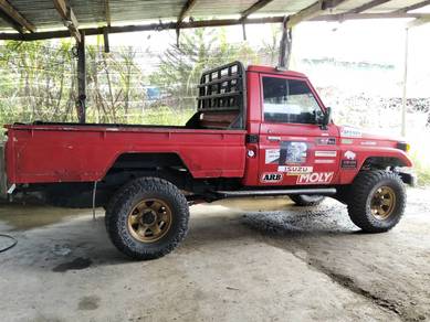 Toyota Land Cruiser II in Ranau, SBH