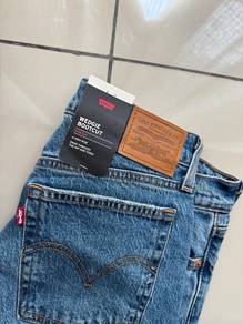 Levi’s Wedgie Bootcut