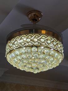 Ceiling chandelier with fan
