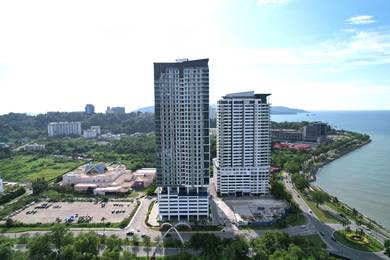 Service Residence For Sale in Bay Suites