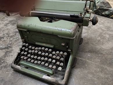 MANUAL TYPEWRITER klasik warna hijau