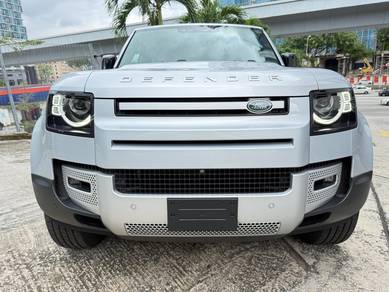 Land Rover Defender 110 D300 in Cheras, KUL