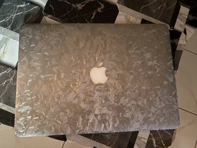 MacBook Air 8GB RAM / 256GB SSD