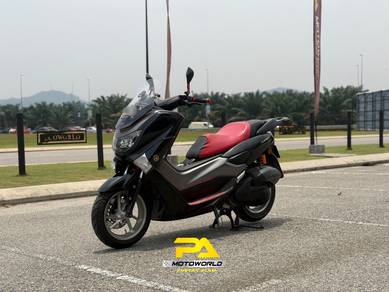 Yamaha NMAX