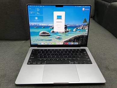 MacBook Pro M1 Pro 14.2 Inch - 32GB RAM / 1TB SSD