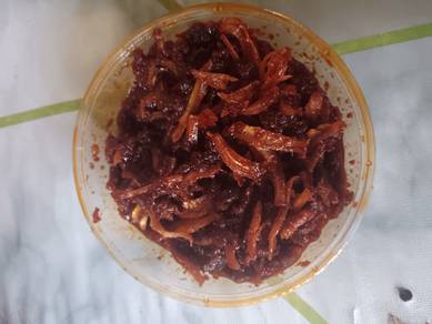 Sambal ikan bilis goreng 