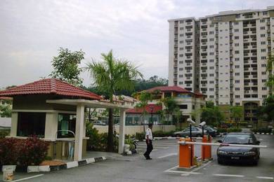 Condominium For Sale in Villa Pavilion