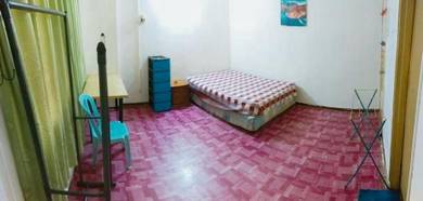 Room in KL Sentral, KUL
