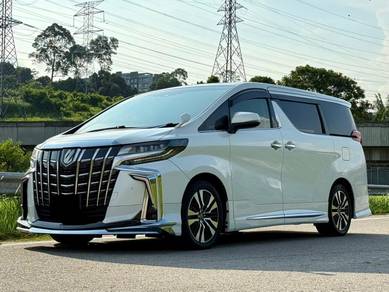 Toyota Alphard 2.5 SC in Serdang, KUL
