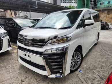Toyota Vellfire Z in Damansara Kim, SGR