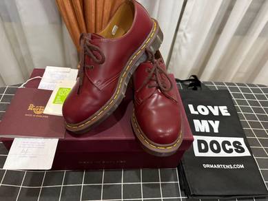UK 4 | Dr. Martens Oxblood 3-Eyelet
