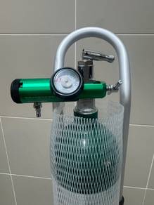 Medical Oxygen Cylinder + Regulator & Trolley