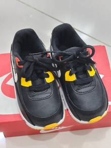 Nike Air Max Kids Sport Shoes / GOOD CONDITION