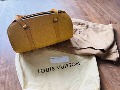 Louis Vuitton Soufflot Epi Leather Handbag