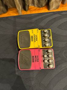 Behringer chorus and distortion pedal