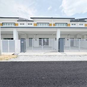 Room in Tanjong Kling, MLK
