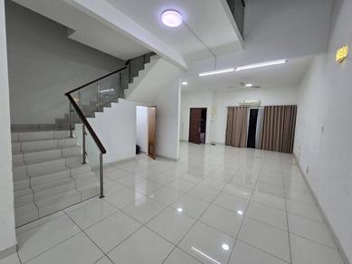 Terraced House For Sale in Puchong South,SGR