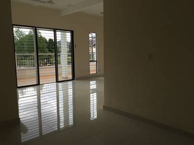 2.5-storey Terraced House For Sale in Damansara Damai,SGR