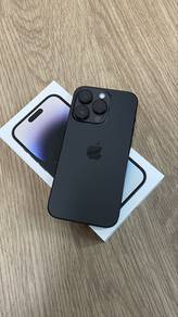 I phone 16 pro max. 256 GB. Flawless condition.