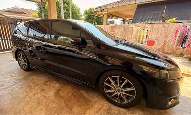 Honda Stream i-VTEC RSZ in Kuantan, PHG