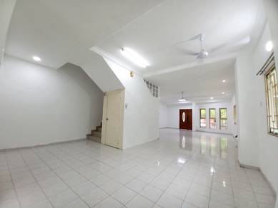 2-storey Terraced House For Rent in Batu Maung,PNG