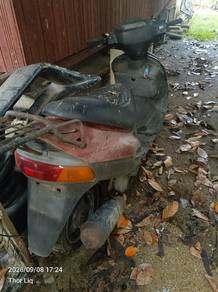 suzuki vs 125