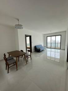 Condominium For Rent in Starview Bay @ Forest City