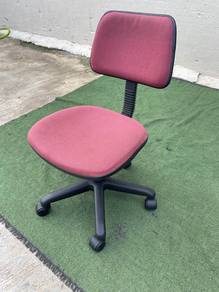 YB08M Kerusi Typist Chair Fabric Red *ASIS No Pump