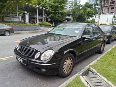 Mercedes Benz E200 200 K CLASSIC (CKD) in Mont Kiara, KUL