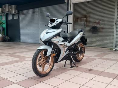 Yamaha Y15ZR