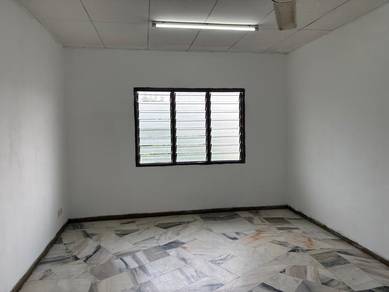 Flat For Rent in Flat PKNS Seksyen 7 Shah Alam