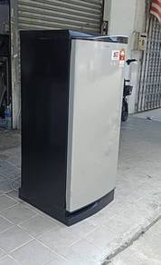 1 door fridge refrigerator Toshiba 181L